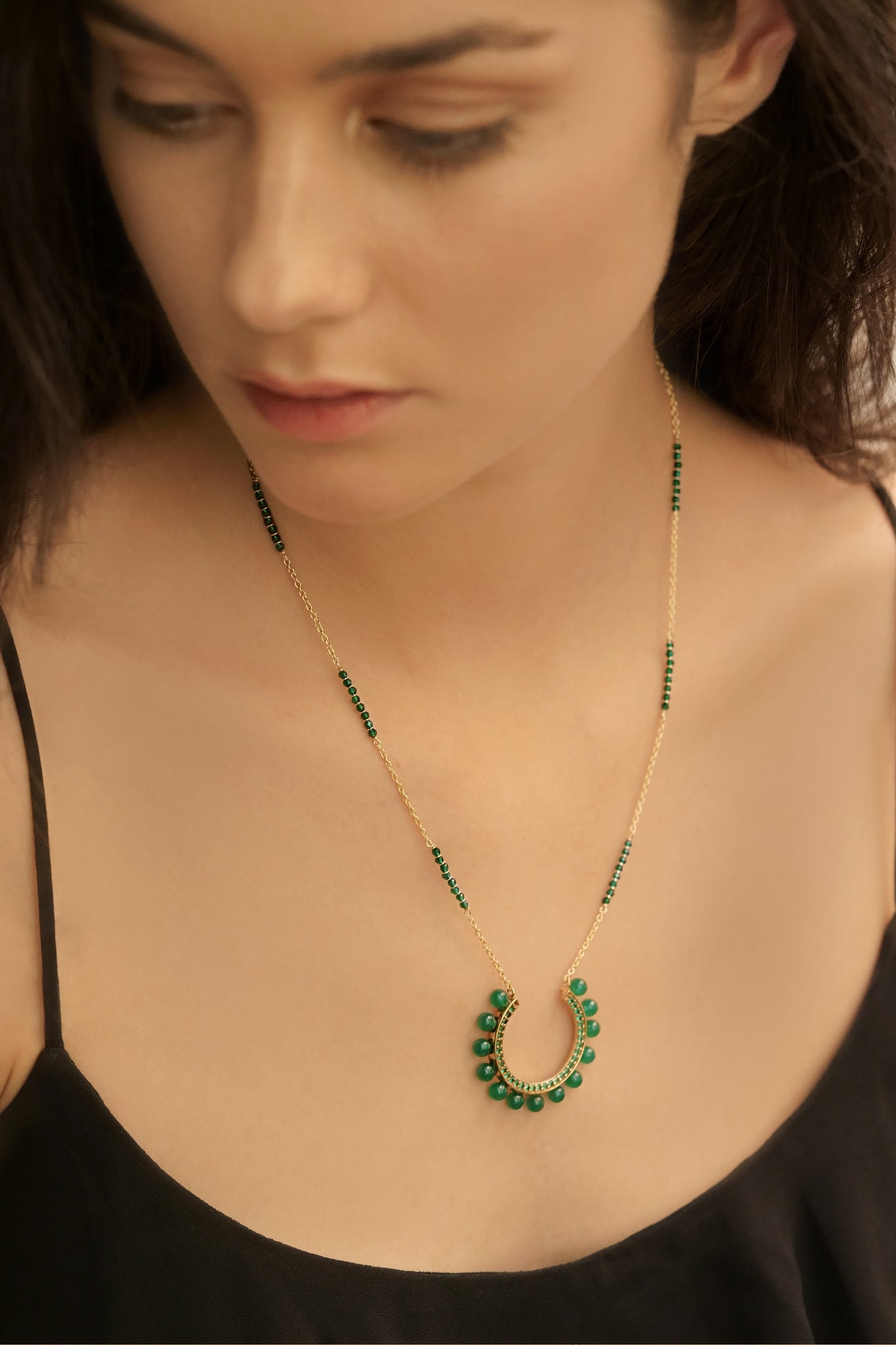 Too Ninety Degree Necklace - Emerald