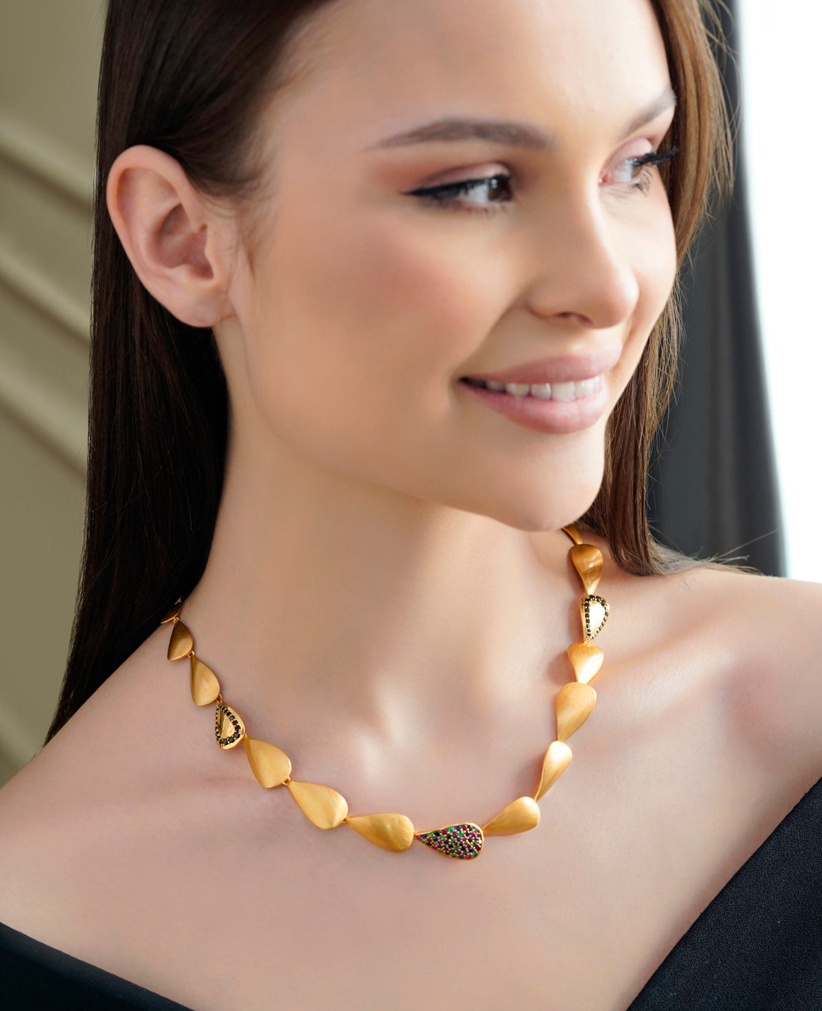 Hi-Life Petal Necklace - Vibrant Gold